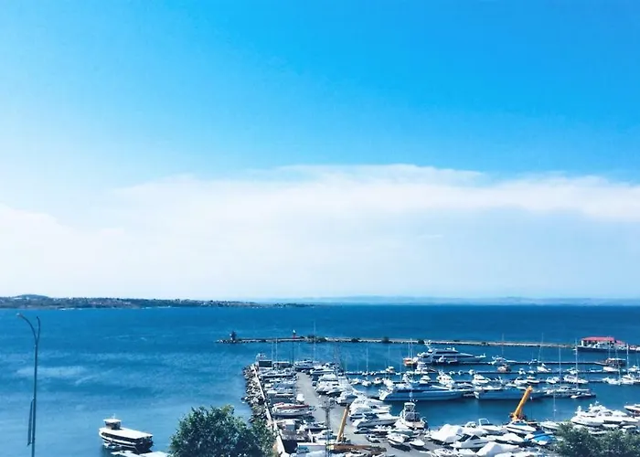 Victoria - A Luxury With Icredible Seaview Σωζόπολη