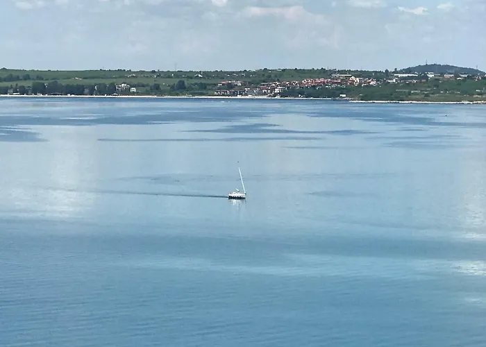 Victoria - A Luxury With Icredible Seaview Σωζόπολη