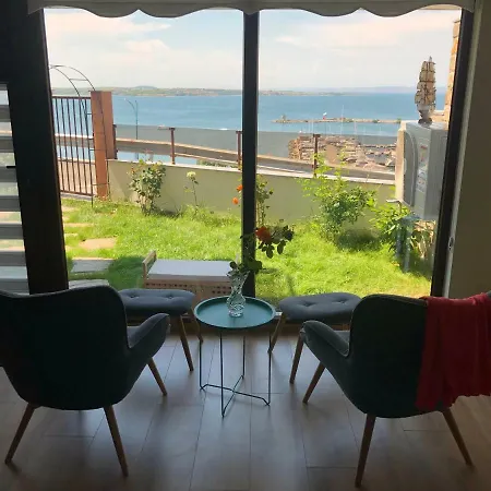 Victoria - A Luxury With Icredible Seaview شقة