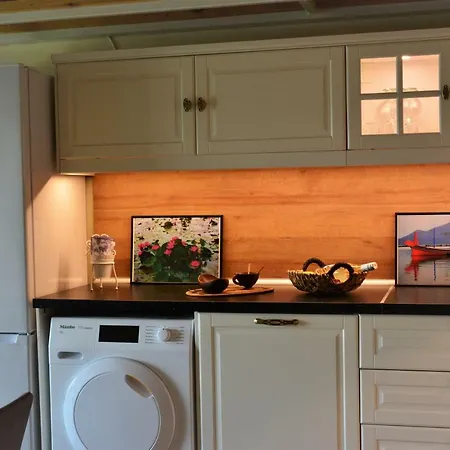 Апартаменты Victoria - A Luxury With Icredible Seaview *