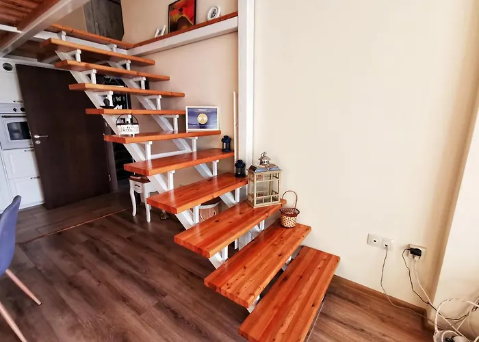 Апартамент Victoria - A Luxury With Icredible Seaview Созопол